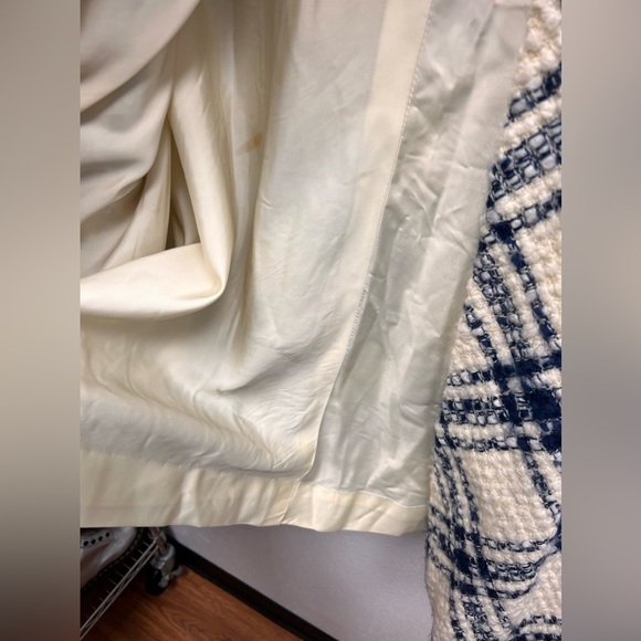 B.H Wragge Vintage Tweed Wool Coat - Picture 6 of 11